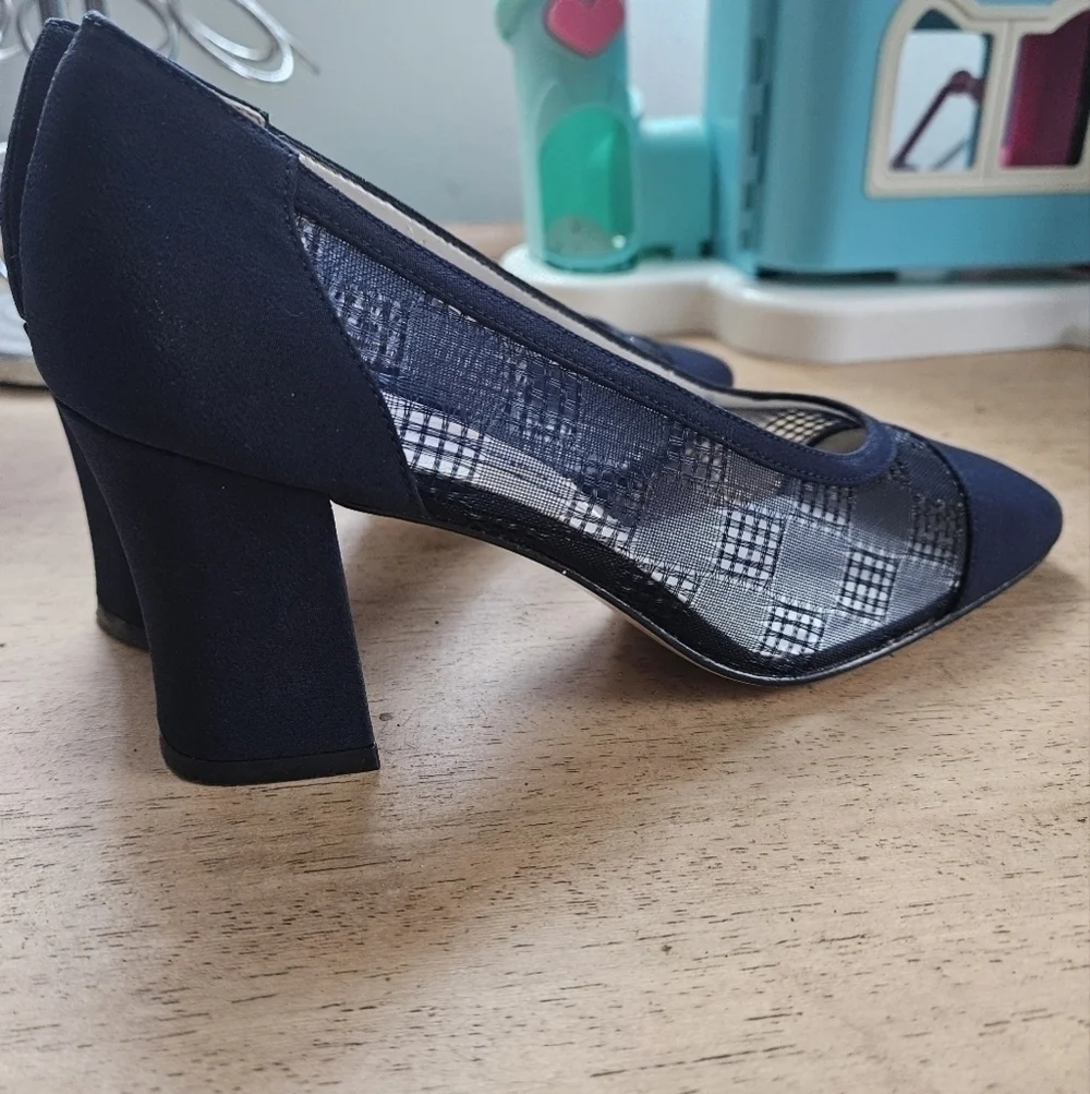 Worthington vintage heels